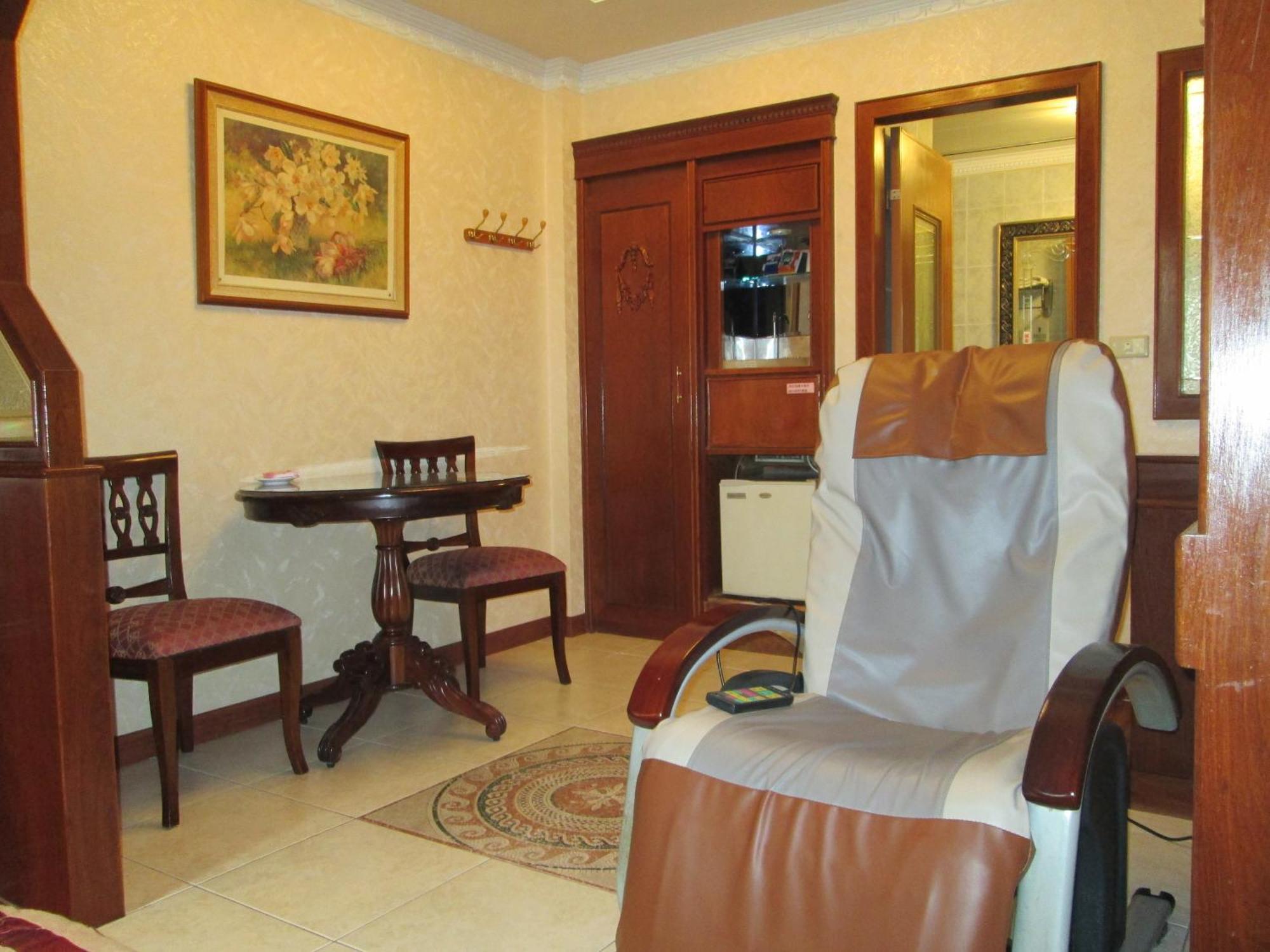 טאינאן Huangjia Motel מראה חיצוני תמונה